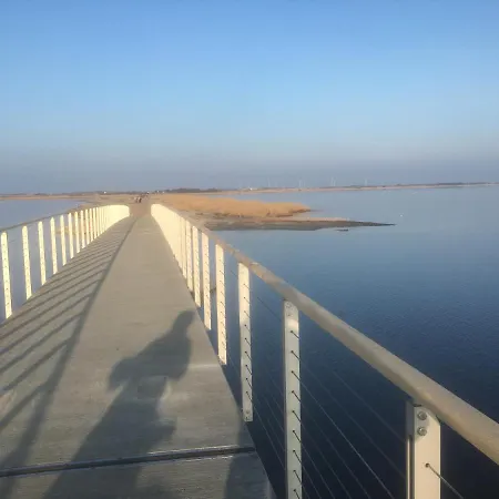 Κάμπινγκ & 3*